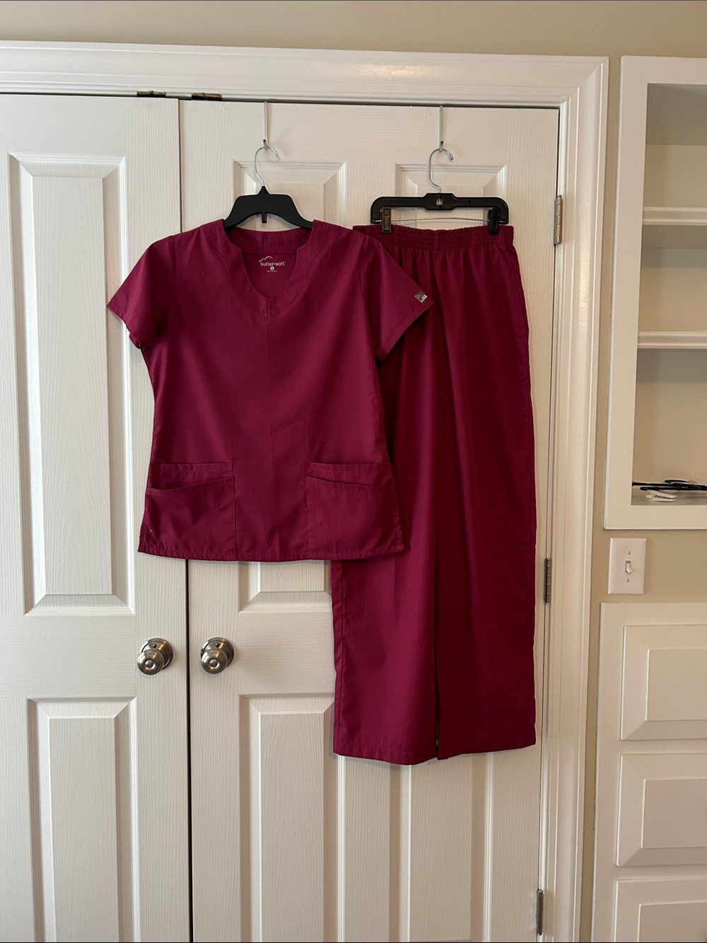butter-soft Wine V-Neck Scrub Top and Pants Set Size S